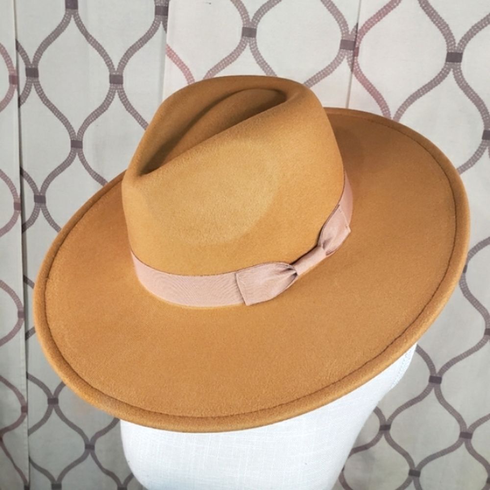 Odiva Wide Brim Cotton Polyester Blend Hat Camel Tan